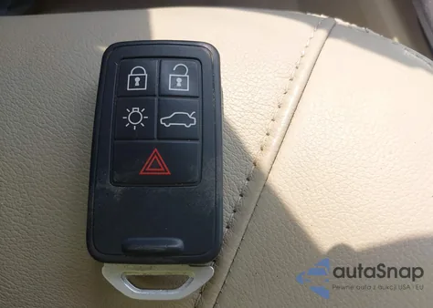 2015 Volvo Xc70 T6/Platinum z USA, uszkodzony, nr VIN YV4902NM0F1210564